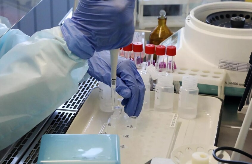 UK Health Security Agency: Spread of new COVID variant 'Stratos'