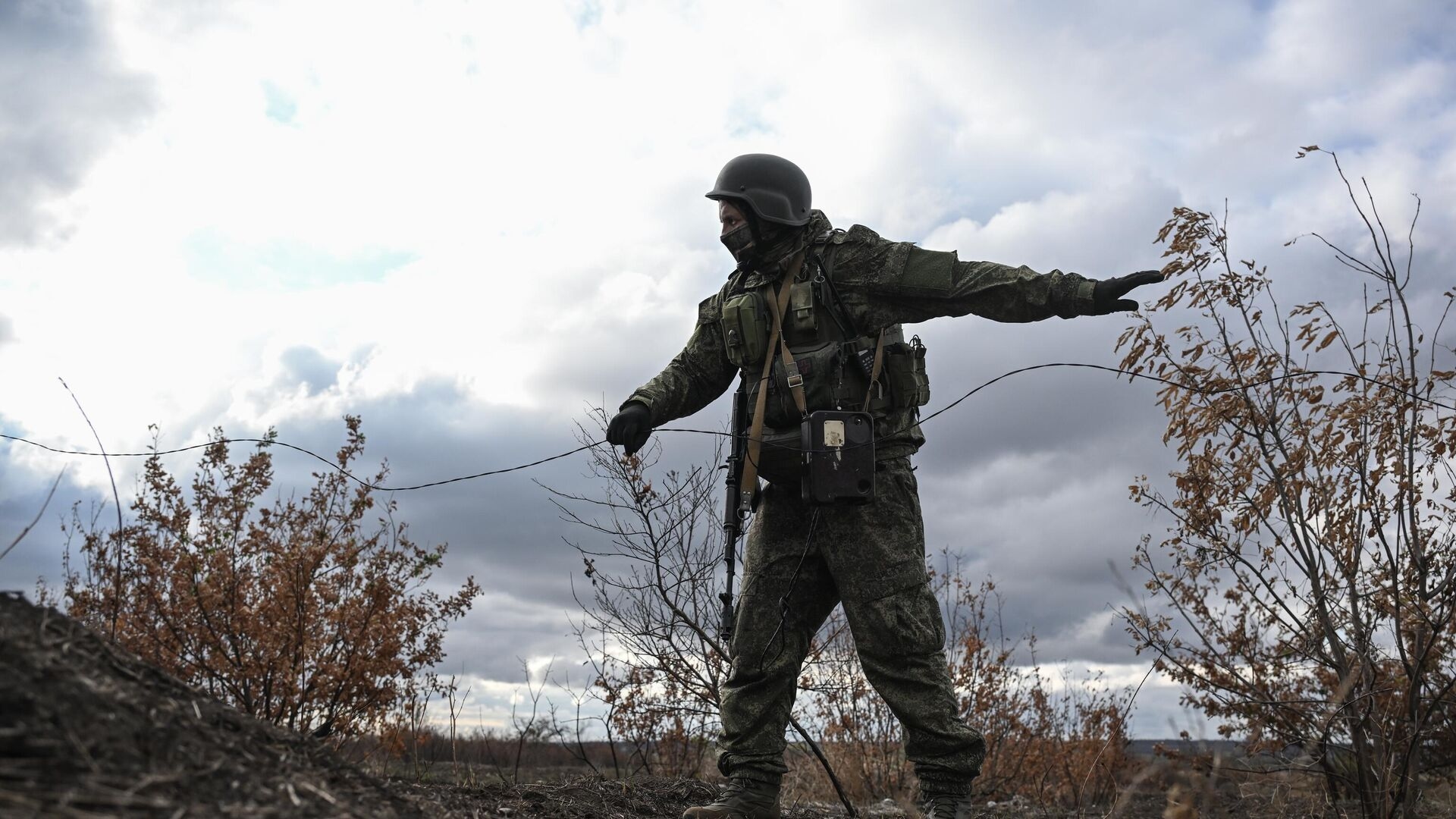 Russian forces destroy Ukrainian factory repairing Western weapons
