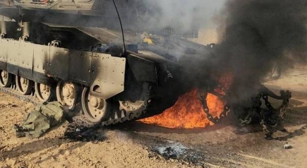 Saraya al-Quds destroys Zionist military vehicle