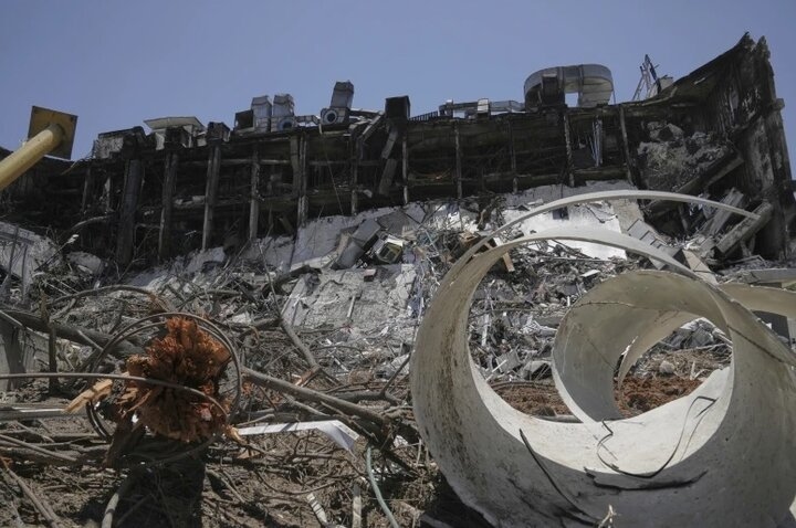 AP describes Iranian attacks on Israeli centers as destructive