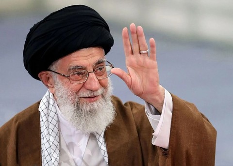 خامنئي يرد على ترامب: المبالغة تغطية على العجز