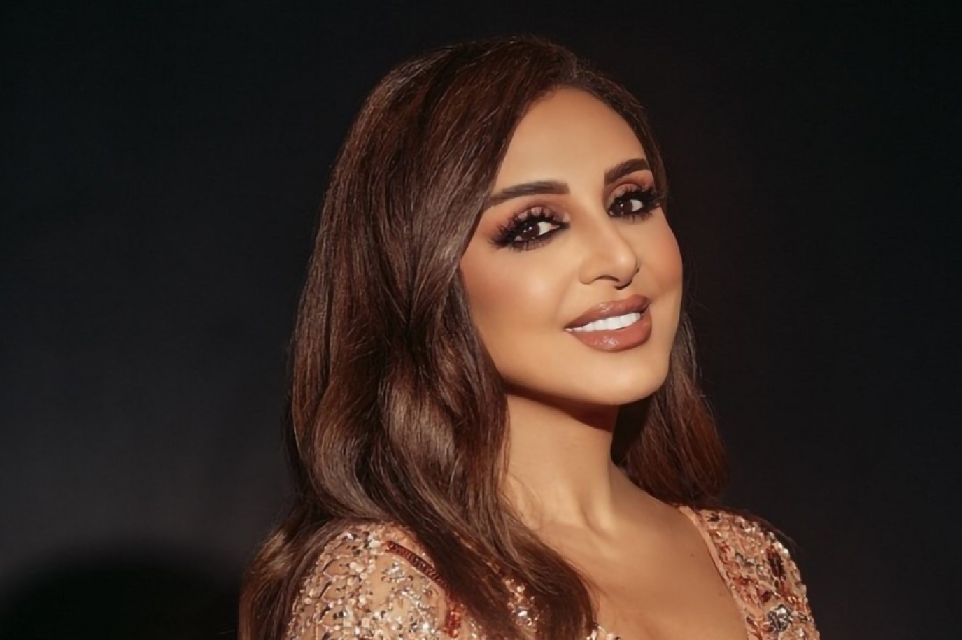 أنغام تفتتح مهرجان العلمين 2025 وتظهر لأول مرة بعد أزمتها الصحية