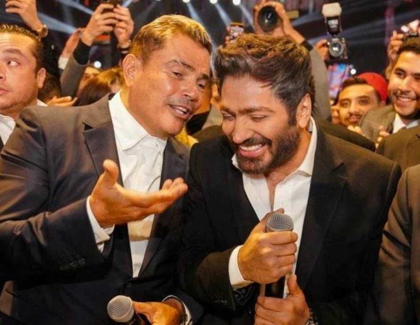تامر حسني يعاتب عمرو دياب بعد صراع على الترند: أنت أكبر من كده