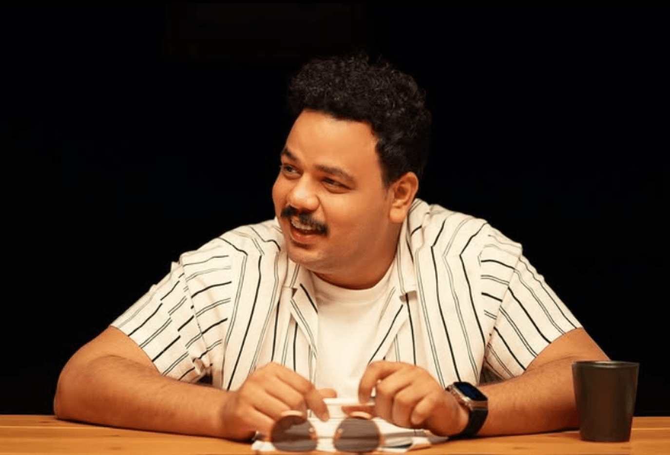 مصطفى غريب لـ"سيدتي": أمير كرارة أبدع في الكوميديا.. وسعادة الجمهور بـ"الشاطر" أسعدتني