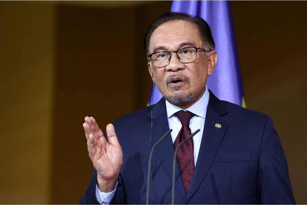 'Stay tuned' - PM Anwar ahead of major announcement