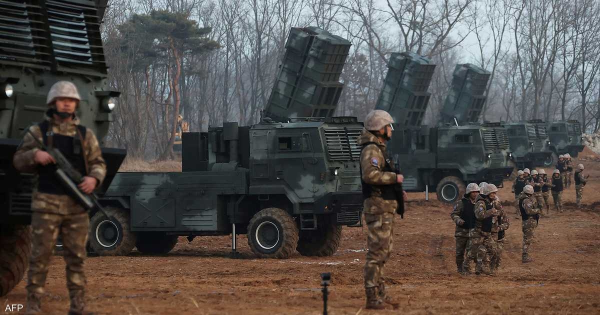سول: بيونغيانغ تزود موسكو بـ12 مليون قذيفة عيار 152 ملم