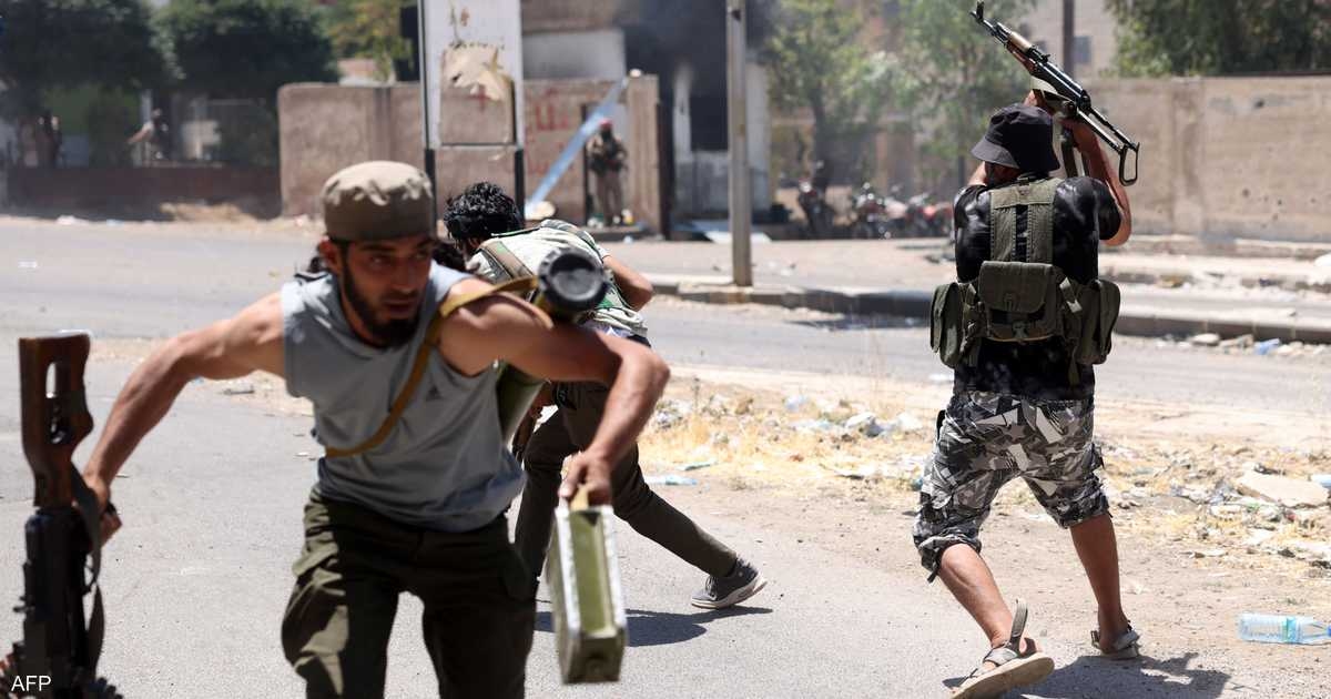فيديو.. تجدد الاشتباكات بين المسلحين في السويداء