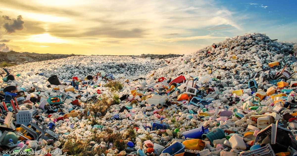 جزيئات بلاستيكية وراء آلاف الوفيات بأمراض القلب في العالم