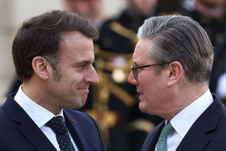 Can Starmer convince the French to finally sign a migrant deal?