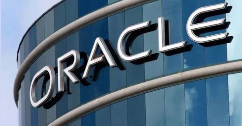 Oracle AI Agent Studio designed to empower customers to create, extend, and deploy teams across the enterprise