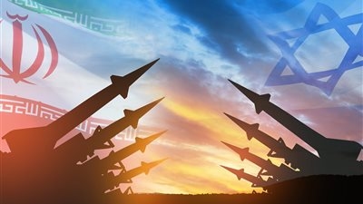 خبير استراتيجي:  نتنياهو قد يعود للهجوم على إيران إذا ما تم اكتشاف مواقع نووية