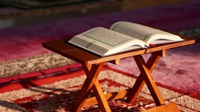 هل العلاج بالرقية حلال.. أزهري يرد بالدليل