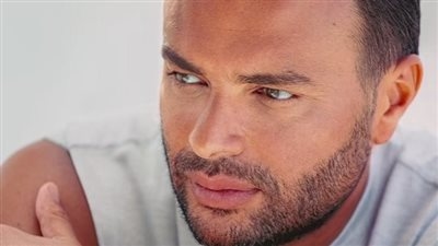 رامي صبري يعلن عن ألبومه الجديد "أنا بحبك انت".. وتامر حسني يهنئه