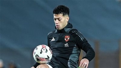 إمام عاشور يودع محمد عبد الشافي بعد إعلان اعتزاله