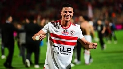 محمد شحاتة لاعب الزمالك يحتفل بزفافه اليوم