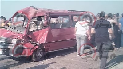 إصابة 9 أشخاص في حادث تصادم ميكروباص ونقل بالطريق الإقليمي أمام كفر سمري بالشرقية