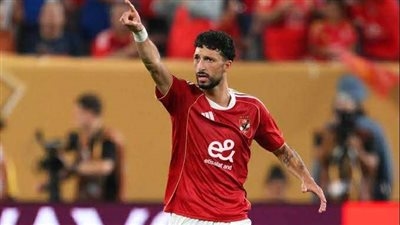 خالد الغندور: الأهلي ينتظر وصول عرض رسمي يتخطى الـ10 مليون دولار للموافقة على بيع وسام أبو علي