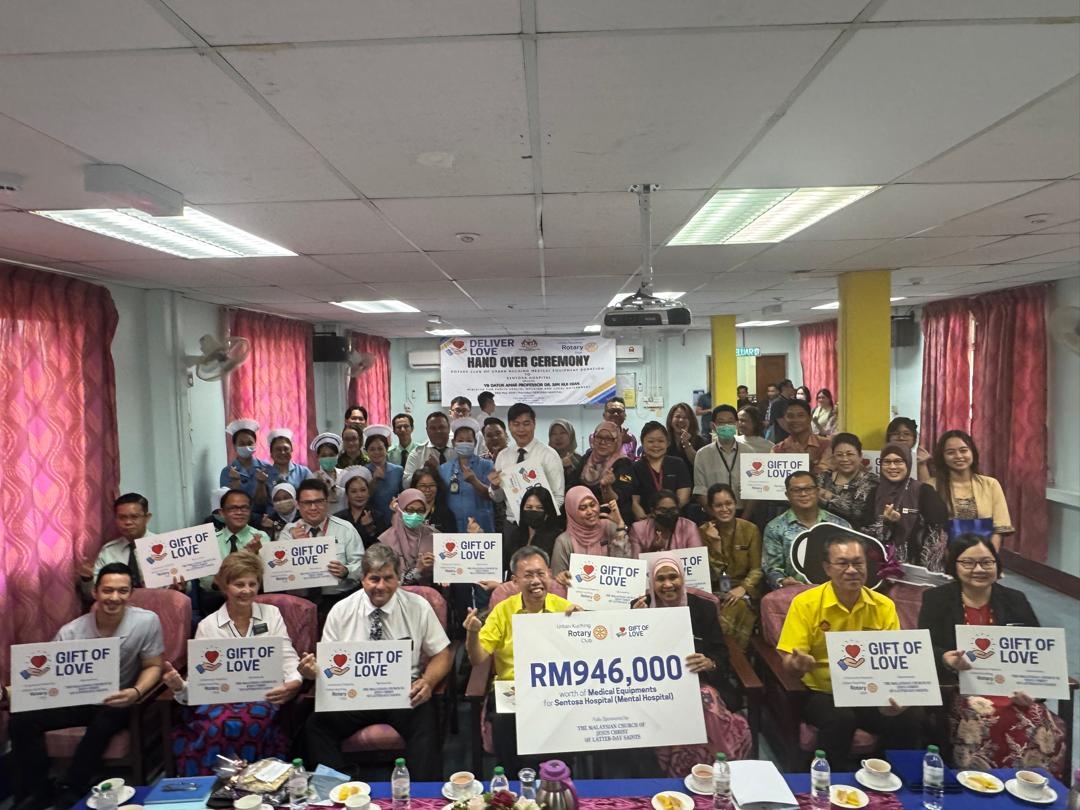 Kuching's Hospital Sentosa receives RM946,000 equipment donation