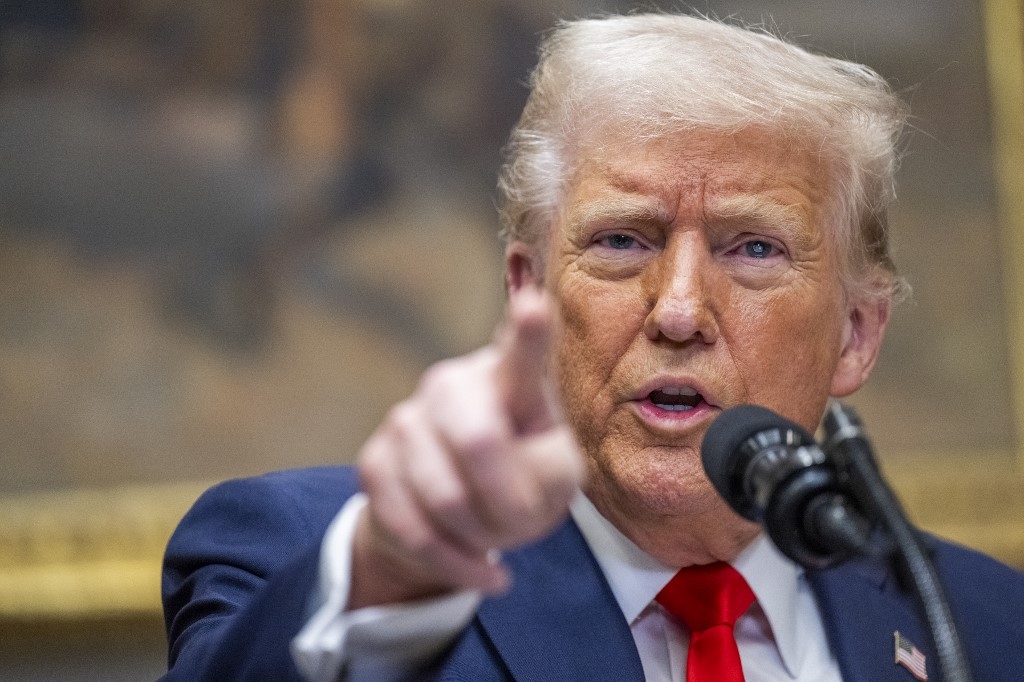 Trump announces ceasefire between Iran and Israel