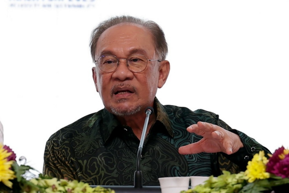 Anwar: Asean moving towards local currency use in trade
