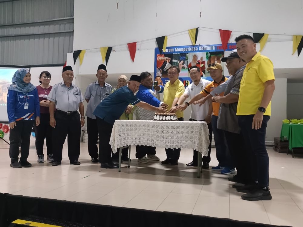 Have self-discipline to stay free from drugs, says Batu Kitang rep