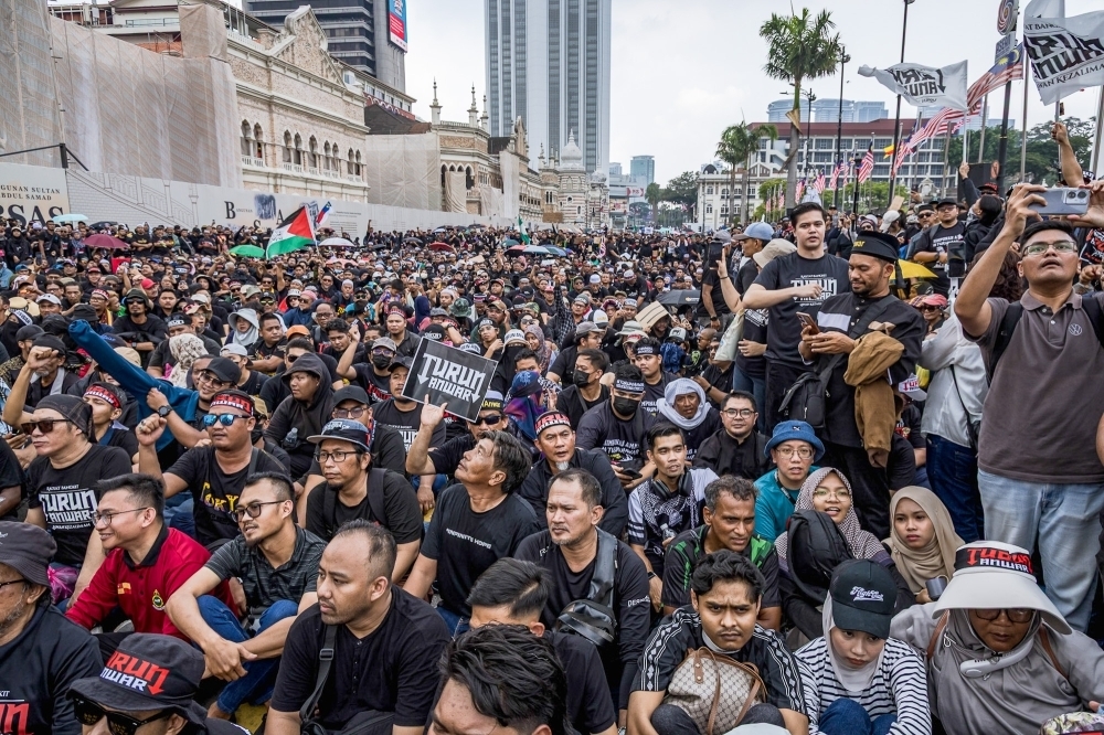 Anwar reaffirms commitment to free speech after KL rally, urges dialogue beyond the streets
