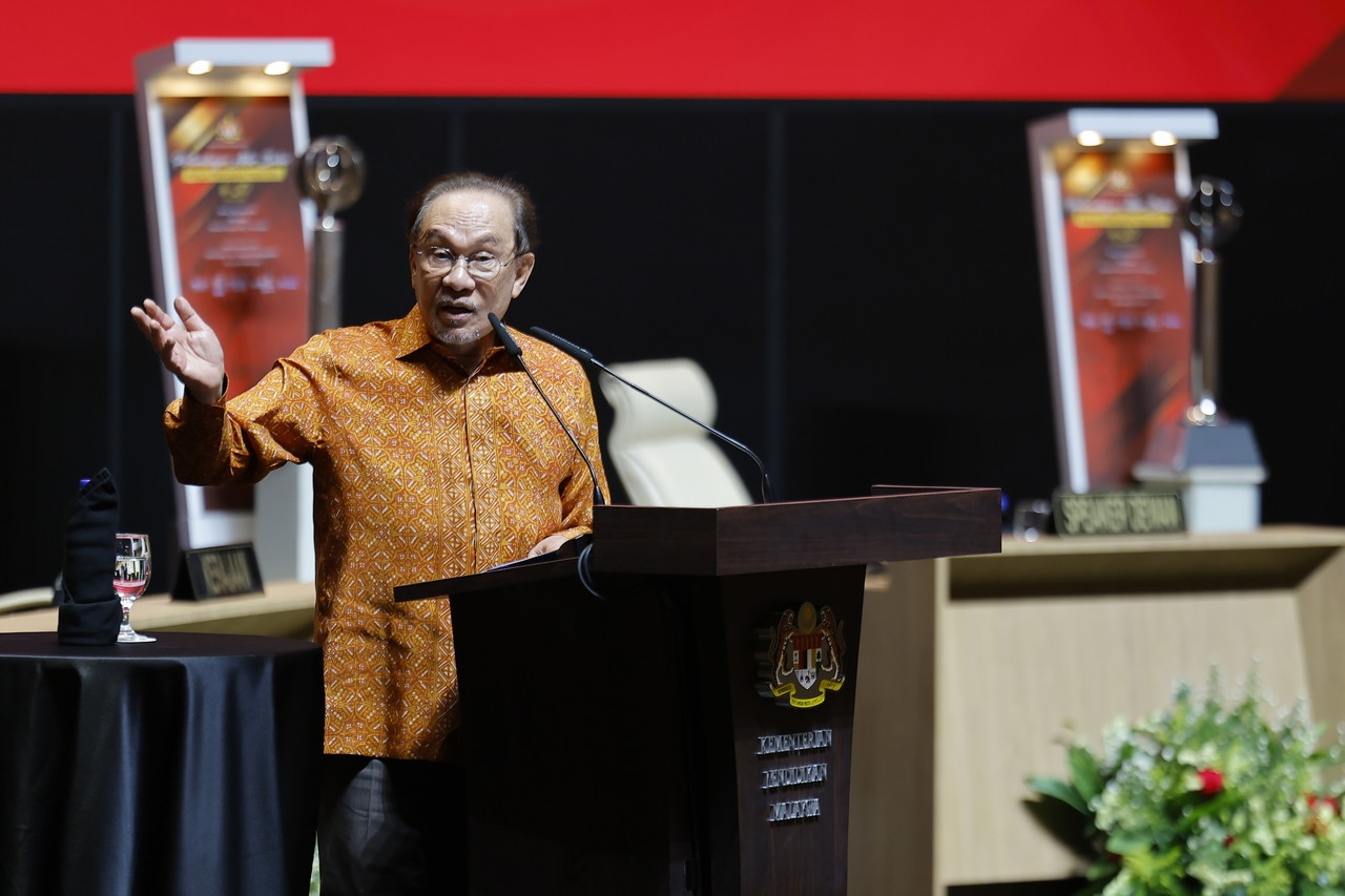 PM Anwar: M'sia to continue engaging Cambodia, Thailand to propose peace process