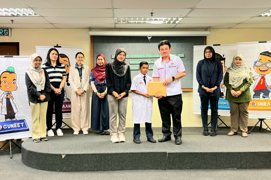 Future health ambassadors shine in Sibu public speaking contest