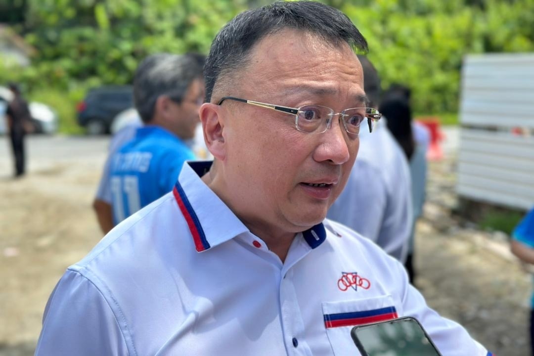 Chinese schools in Sarawak may allow voluntary DLP testing, says association head