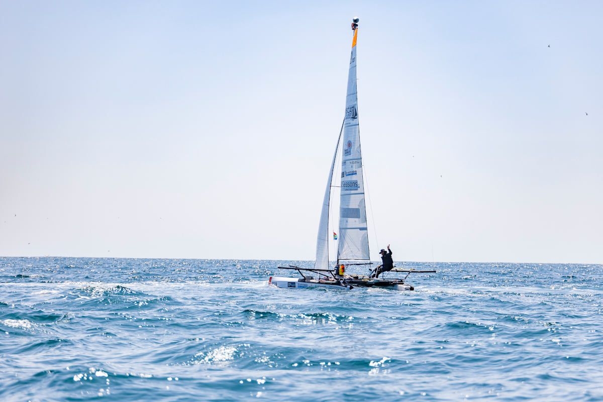 South African adventurer sets sail on record-breaking expedition