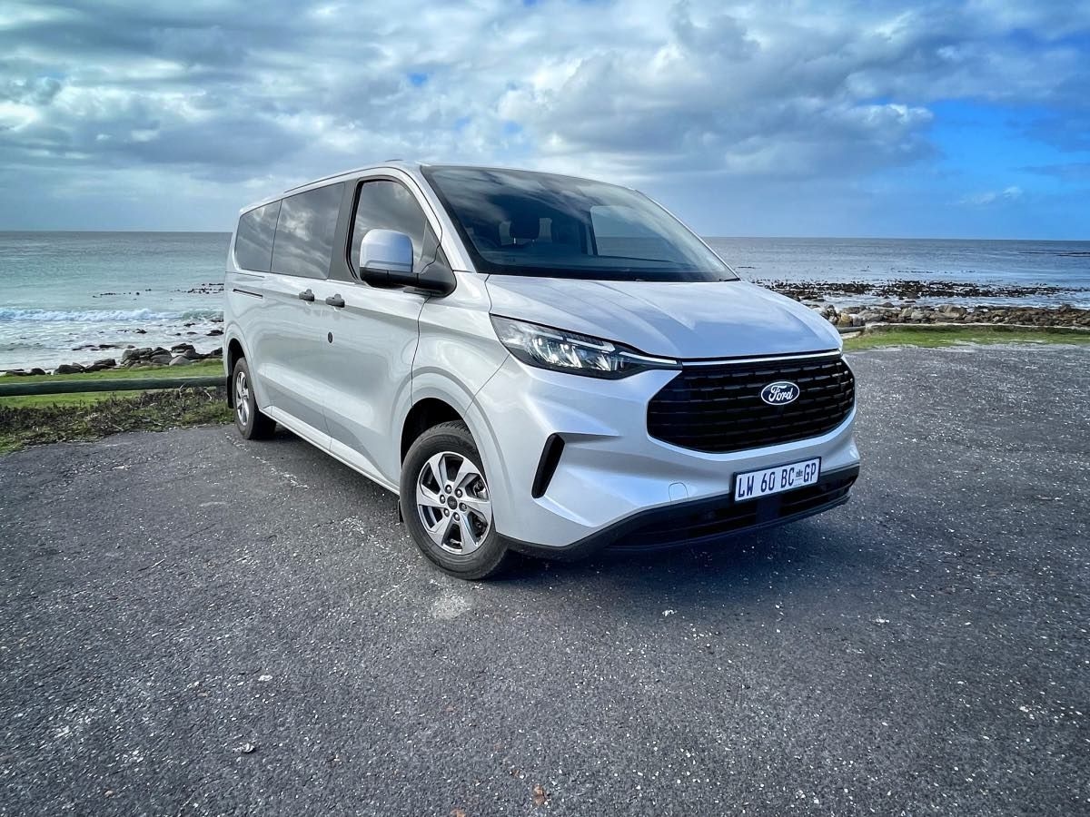 Monovolume: Ford Tourneo Trend 2.0 Diesel LWB Bus tested