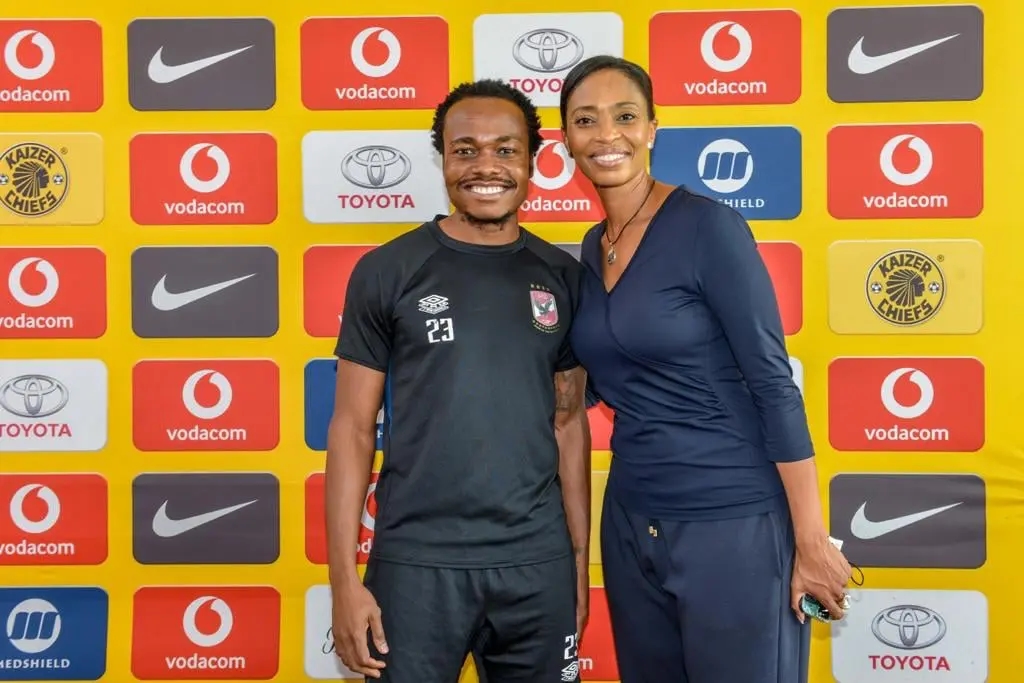 Kaizer Chiefs: Percy Tau invites offer at a good price!