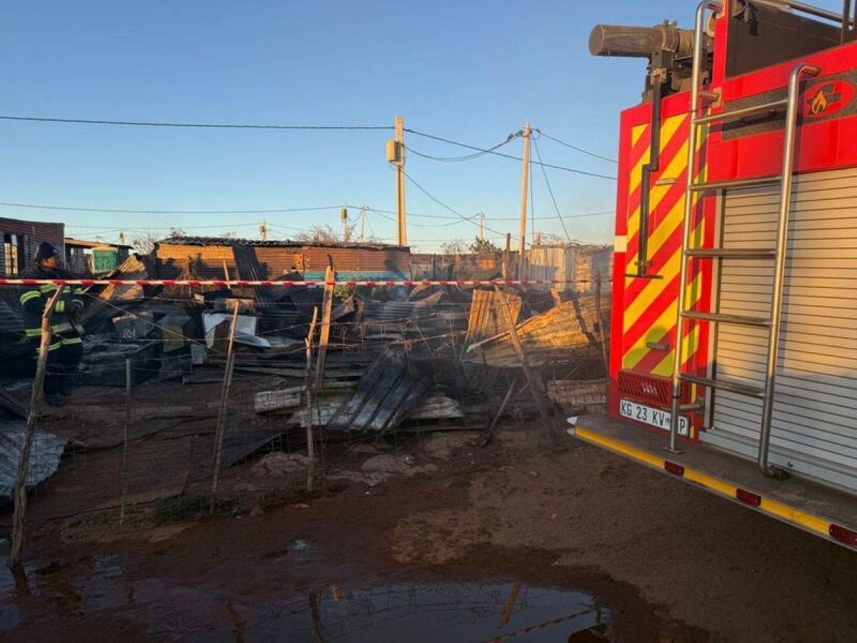 Two dead, child injured in Ekurhuleni shack fire