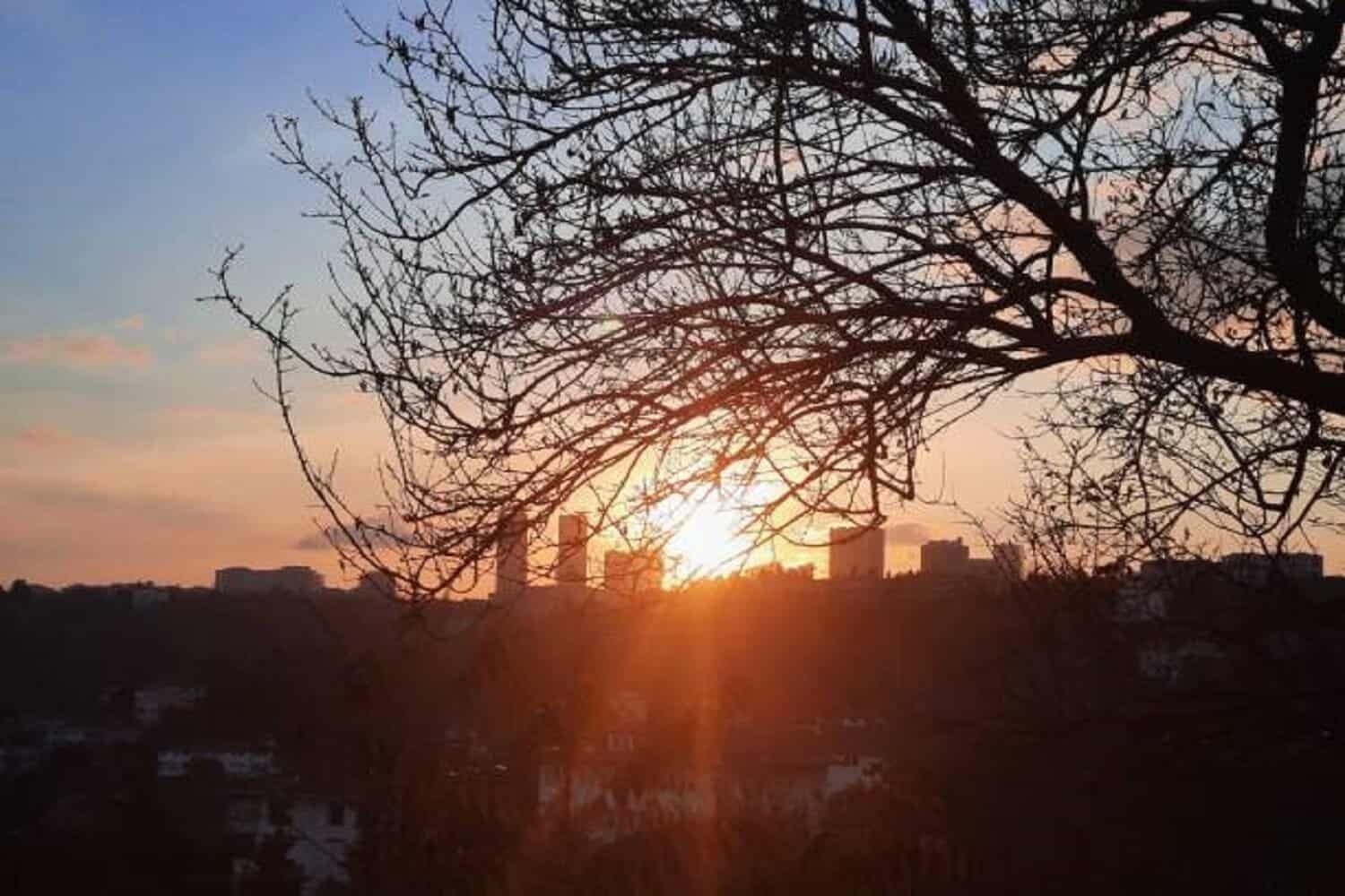 Gauteng wakes to freezing temperatures and a cool day ahead