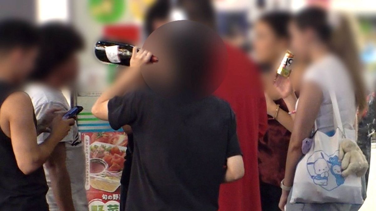 Street drinking by foreigners in Shibuya rankling locals