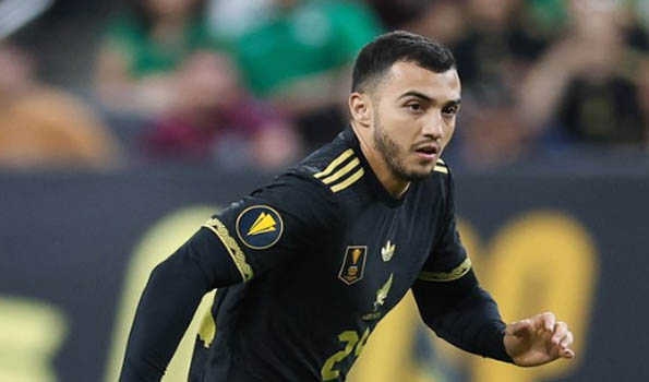Mexico midfielder Chavez ruled out of Gold Cup