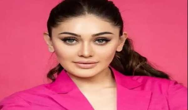 Actress Shefali Jariwala passes away in Mumbai