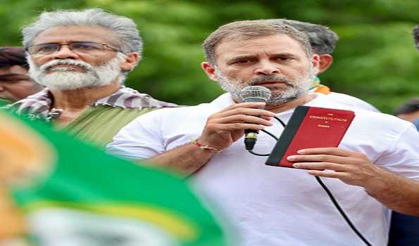 Rahul accuses BJP of trying to steal Bihar polls on the lines of Maha