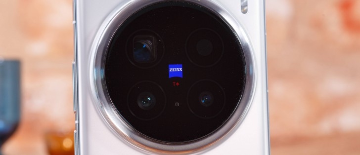 تسريب مواصفات كاميرا VIVO X300 Pro يكشف عن قدرات تصوير مذهلة
