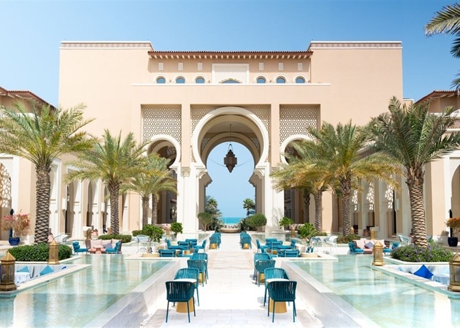 منتجع ريكسوس بريميوم جزيرة السعديات يدعو المُقيمين في الإمارات للاستمتاع بعطلة شاملة كليًّا مع عرض إقامة حصرية هذا الصيف