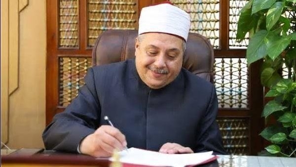 لغرس قيم الانضباط بين الطلاب، المعاهد الأزهرية يطلق مبادرة «قطاراتنا مرآة حضارتنا»