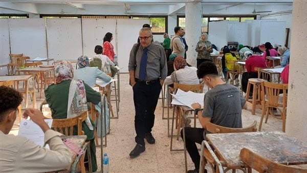 مؤسس "أمهات مصر" لطلاب الثانوية: كليات اختبارات القدرات مهمة ويحتاجها سوق العمل