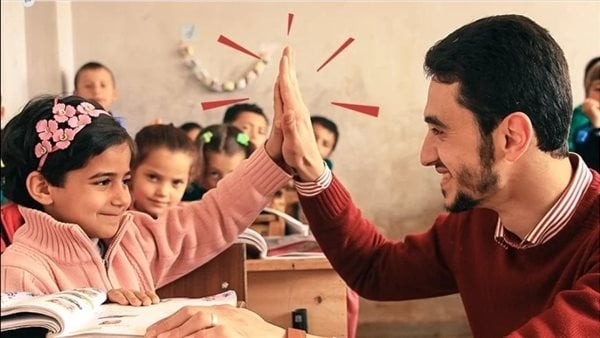 حالات يجوز فيها مد عمل المعلمين بعد بلوغ سن التقاعد
