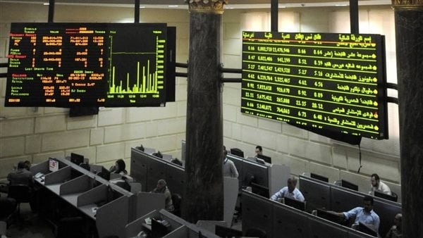أخبار الاقتصاد اليوم،أسباب عدم استقرار أسعار الفراخ في الأسواق، تراجع سعر جرام الذهب مساء اليوم، مواصفات هاتف أوبو رينو Oppo Renno 12 5G، البورصة تربح 17 مليار جنيه بختام تعاملات جلسة الإثنين
