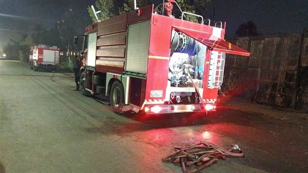 إصابة مسن في حريق مخزن بالإسماعيلية