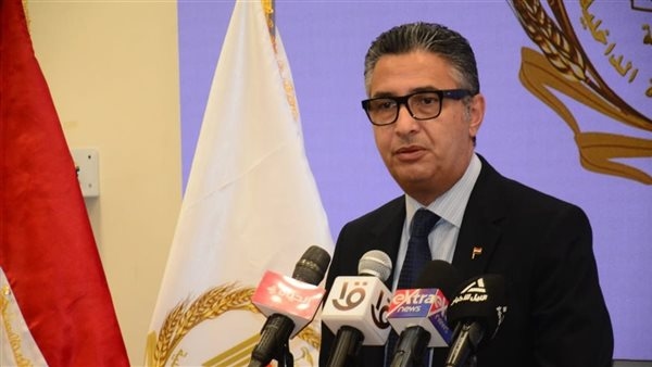 وزير التموين: انتظام صرف الخبز المدعم بجميع المحافظات بصورة طبيعية بعد أزمة حريق سنترال رمسيس