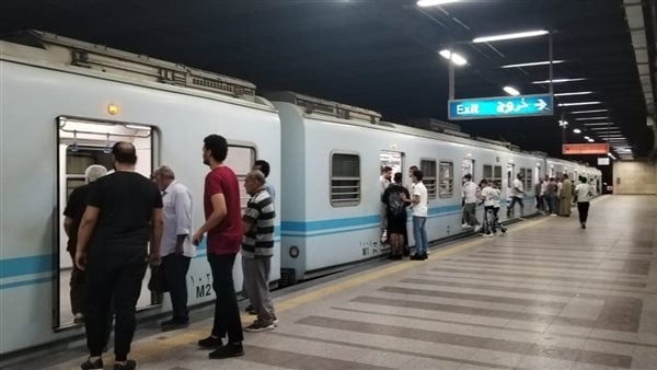 عودة سرعة القطارات بالخط الأول لطبيعتها بعد تخفيضها بسبب الموجة الحارة
