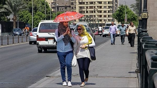 صيف بنكهة الربيع، نشاط للرياح يؤثر في 4 شواطئ، أتربة ورمال على هذه المحافظة، وموجة حارة تضرب البلاد