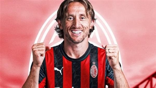 أول تعليق لـ مودريتش بعد وصوله إيطاليا لإنهاء إجراءات الانضمام لميلان