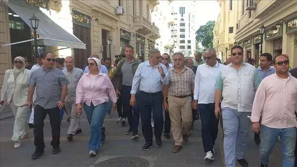 جولة برلمانية لتفقد مشروع ترميم واجهات عمارات الكورنيش بالإسكندرية